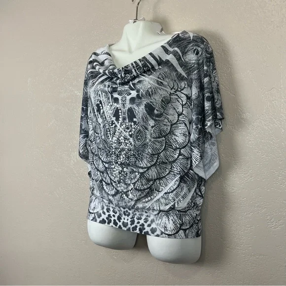 5 for $30 One world Women gray white floral blouse size M - Picture 3 of 16